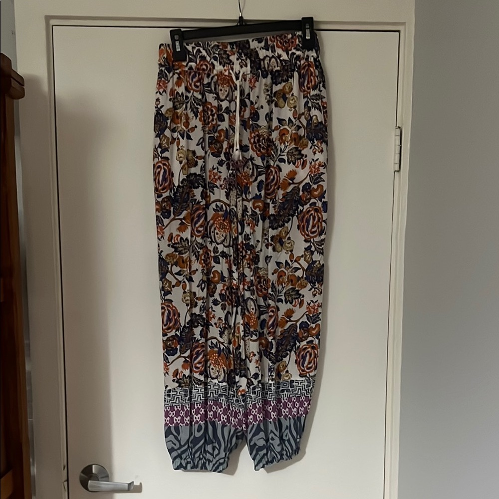 Floral Print Women's Pants